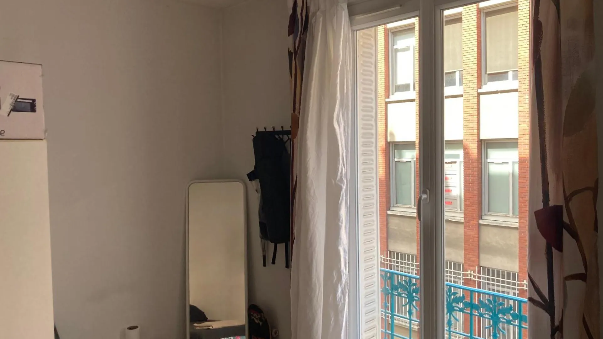 Проживание в семье Paris12